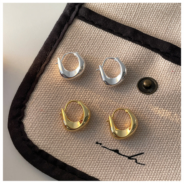 Simple drop hoop earring