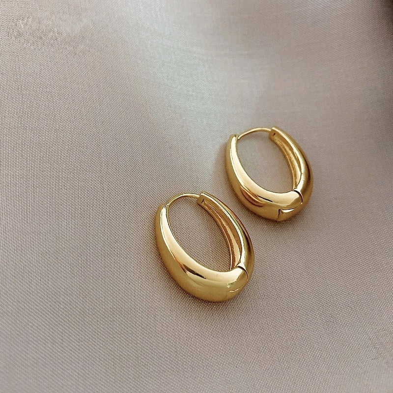 Valentina gold hoop earrings