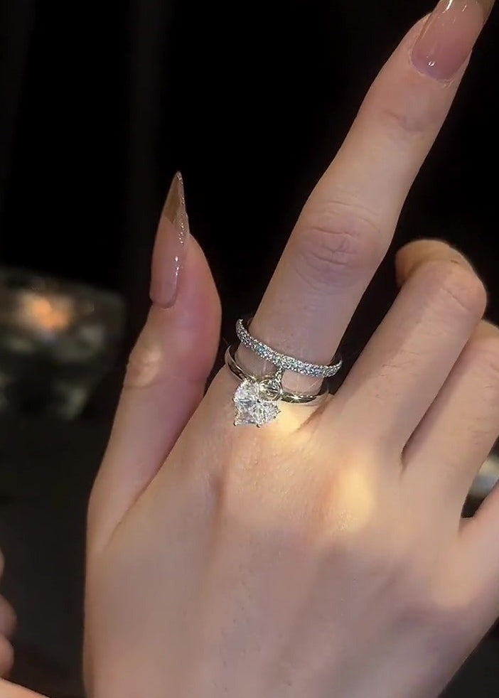 Silver zirconia heart pendant ring