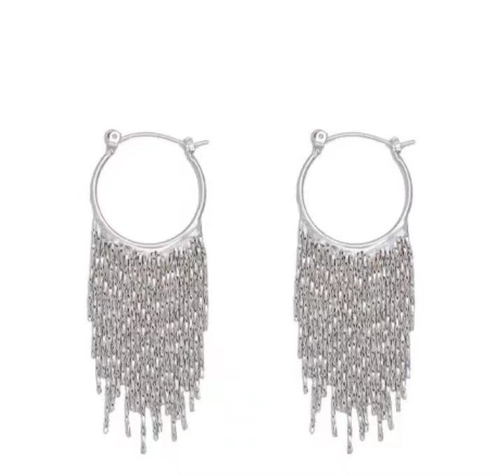 Tassel tire earrings