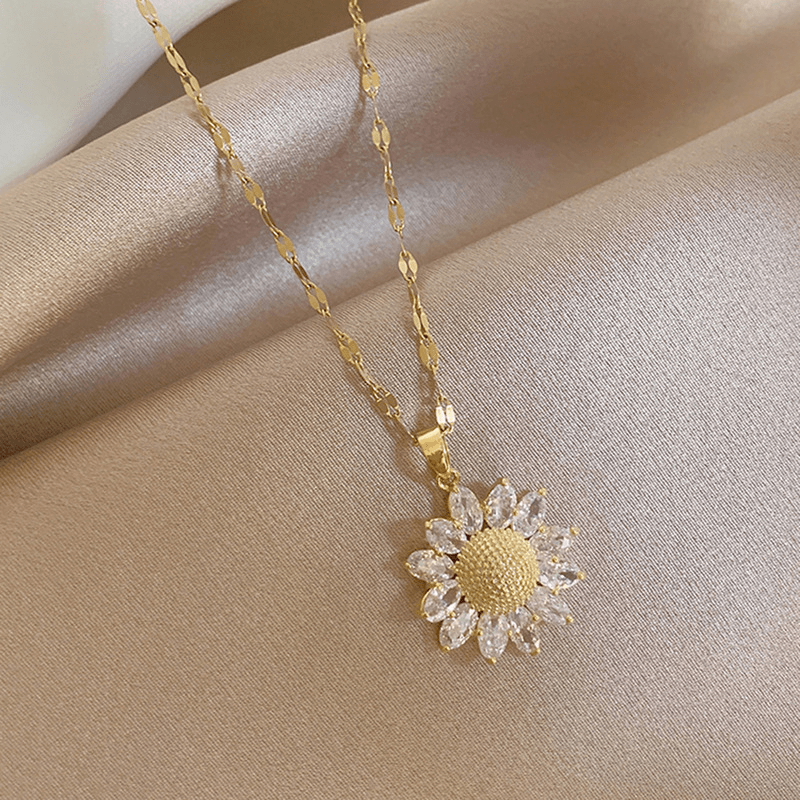 Golden Bloom Radiance 18K Gold Plated Sunflower Pendant Necklace