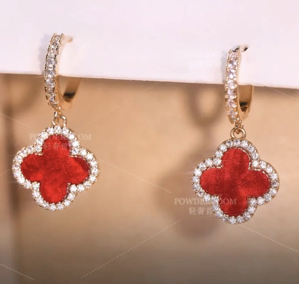 Red Clover Four Micro Inlaid Zirconia Earrings