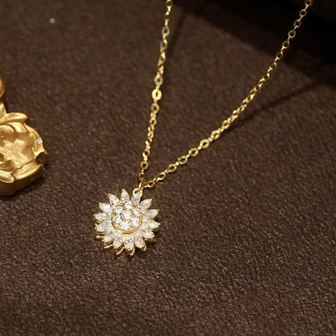 Rotating Sunflower Necklace in Gold