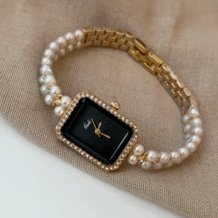 Pearl Radiance – Lustrous Pearl-Accented Watch