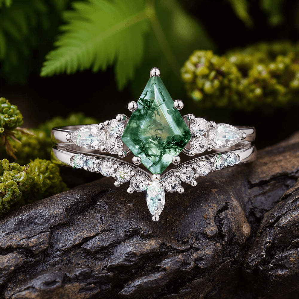 Green moss agate ring in sterling silver