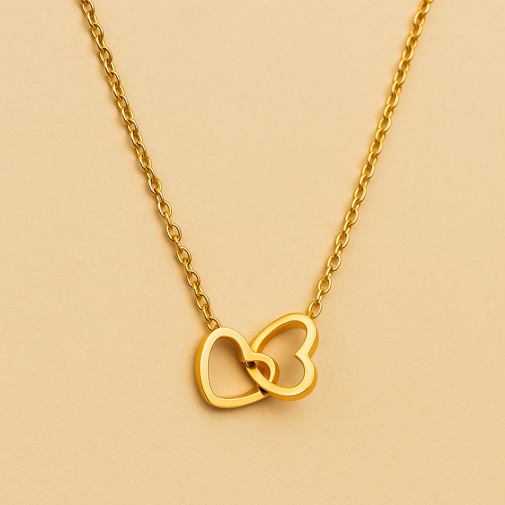 Intertwined Hearts Necklace – Boho Vintage Love Pendant for Her