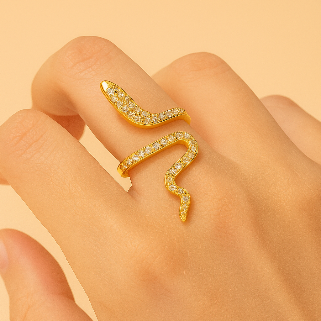 Zirconia Snake Ring - Chic & Adjustable
