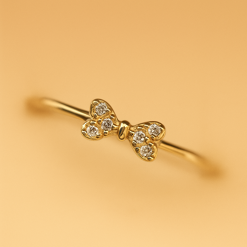 Ring with Fine Japanese-Style Zirconia Bow