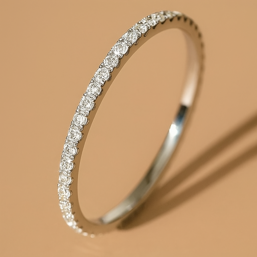 Ladies Ring of 925 Silver with Synthetic Zirconia - Elegant Design