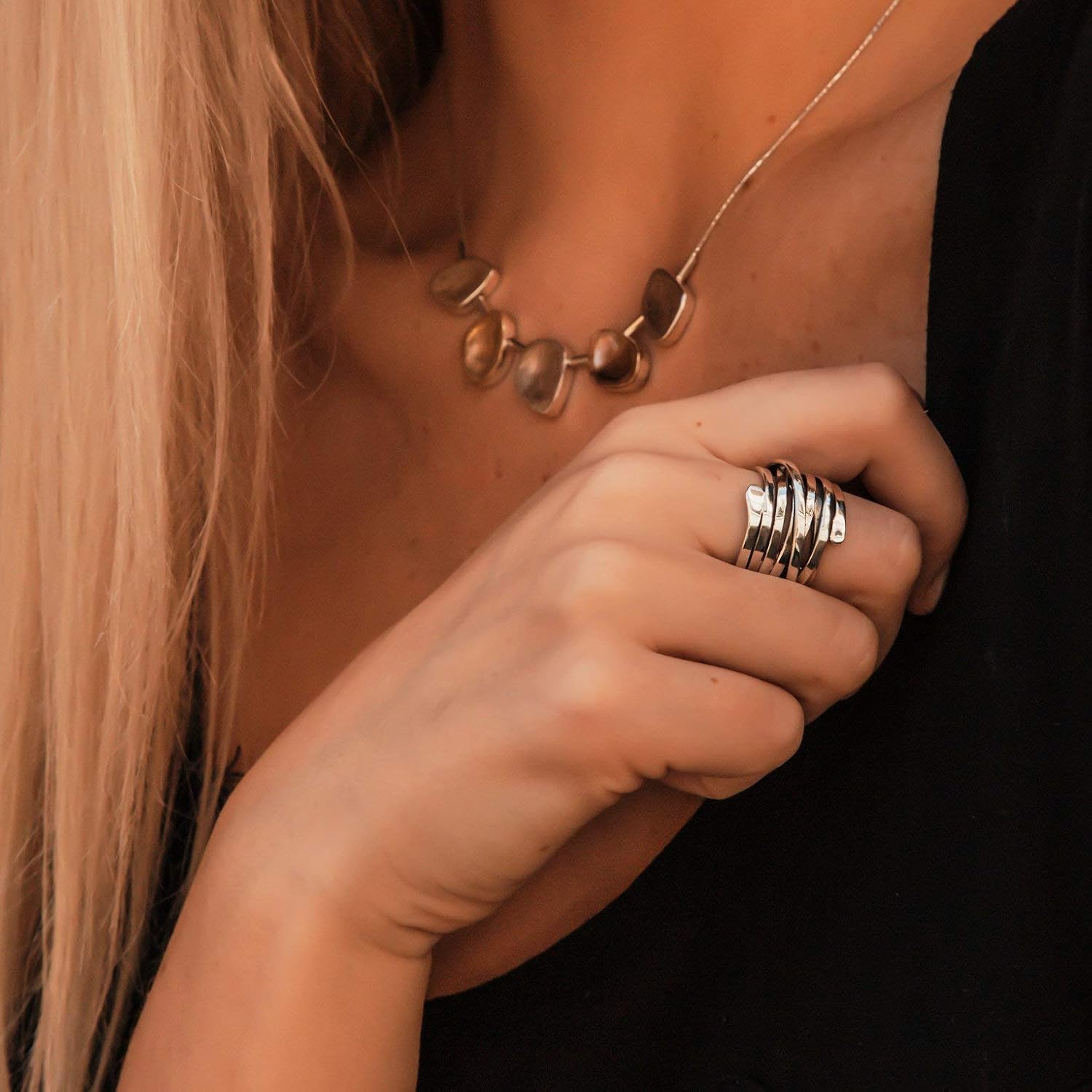 Bliss - Vintage Ring in Silver with a Wide Layered Look