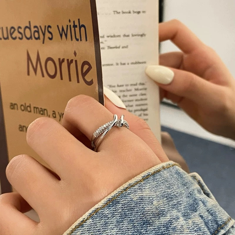 Personalized geometric adjustable ring