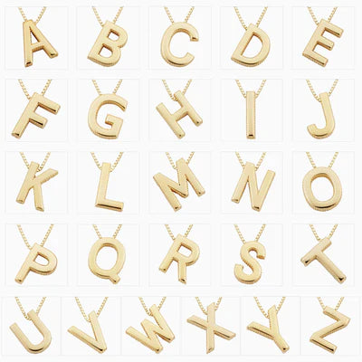 Love Letter Pendant in 18k Gold