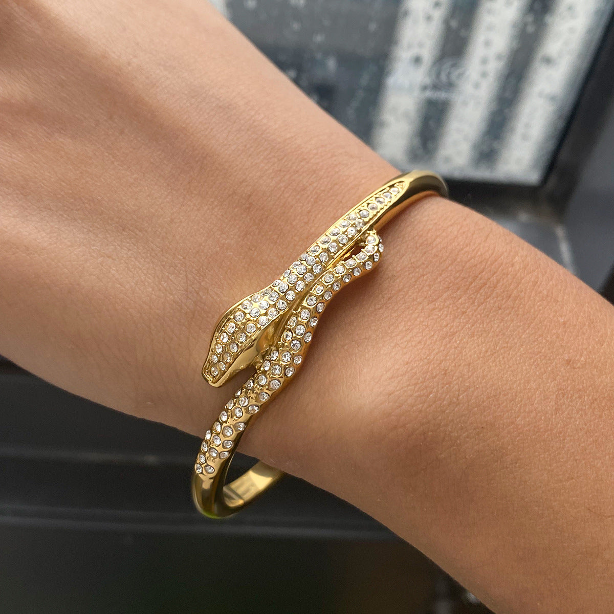 Cassian Veyne | Stacked Bracelet Set in 18k Gold