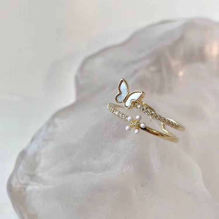 Graceful Wings: Stacked Twin Rings