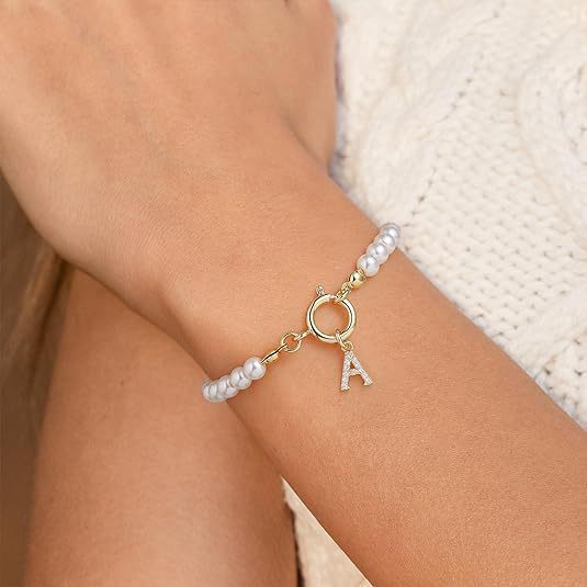 Auden Clé | Personalized Initial Bracelet in 14k Gold