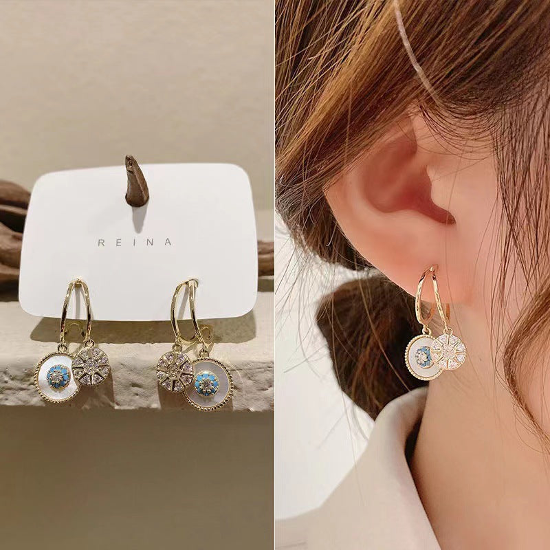 Spectrum Shine: Kaleidoscope-Inspired Gold Earrings