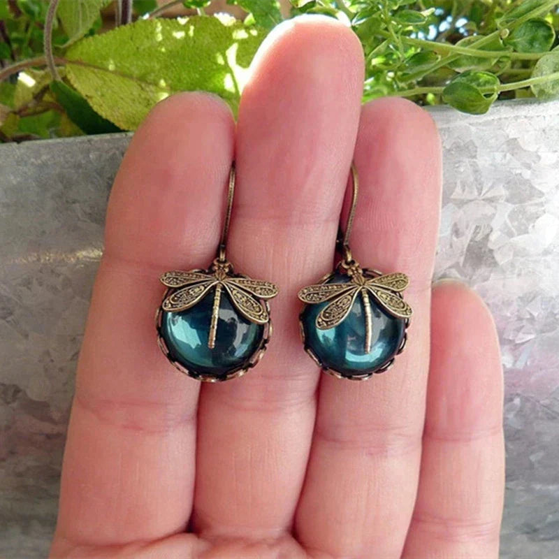 Antique Gold Spherical Dragonfly Earrings – Nature’s Elegance in Vintage Form