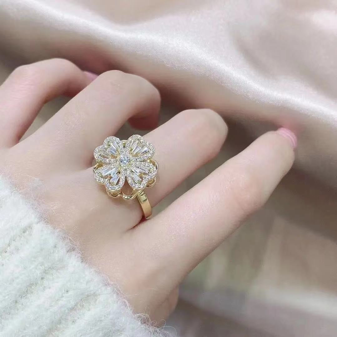 Zircon Ring with Four-Leafed Clover