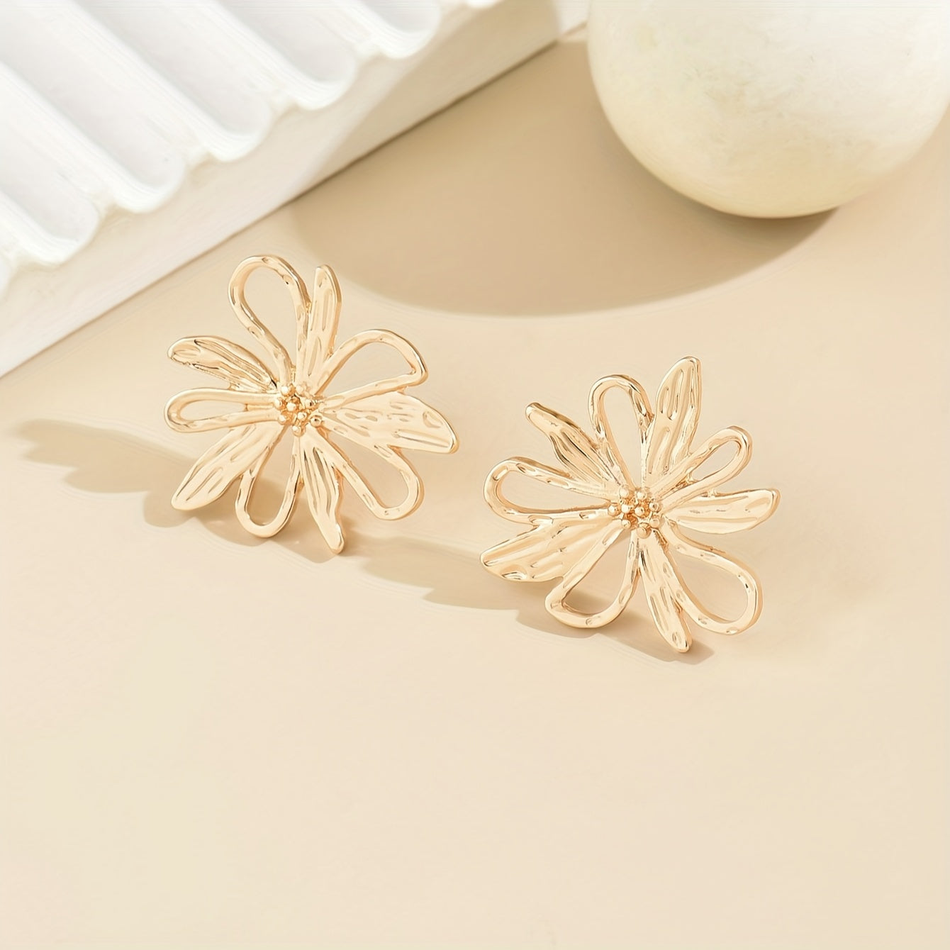 Petal Whispers Retro Inspired Golden Floral Cutout Earrings