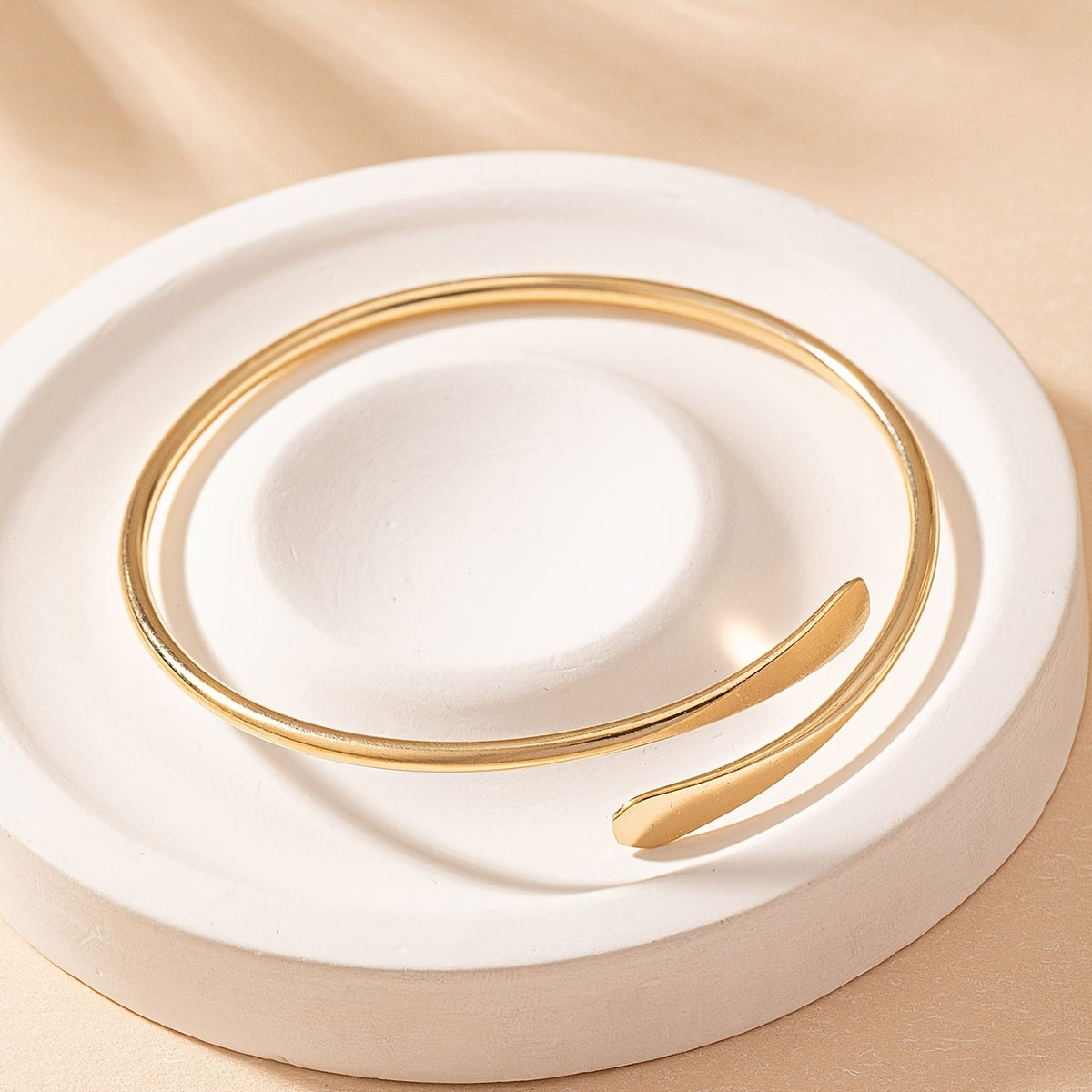 Silken Arc Minimal Gold Bangle for Casual Chic