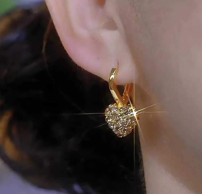 Luxury Heart-Shaped Dangle Earrings with Sparkling Rhinestones
