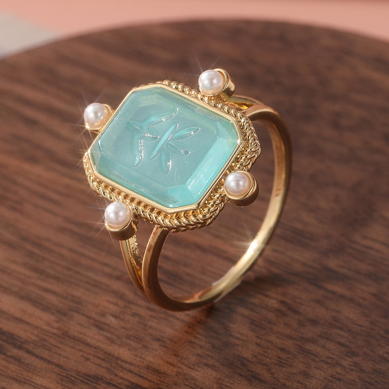 Golden Muse 14K Vintage Pearl Ring Set for Her