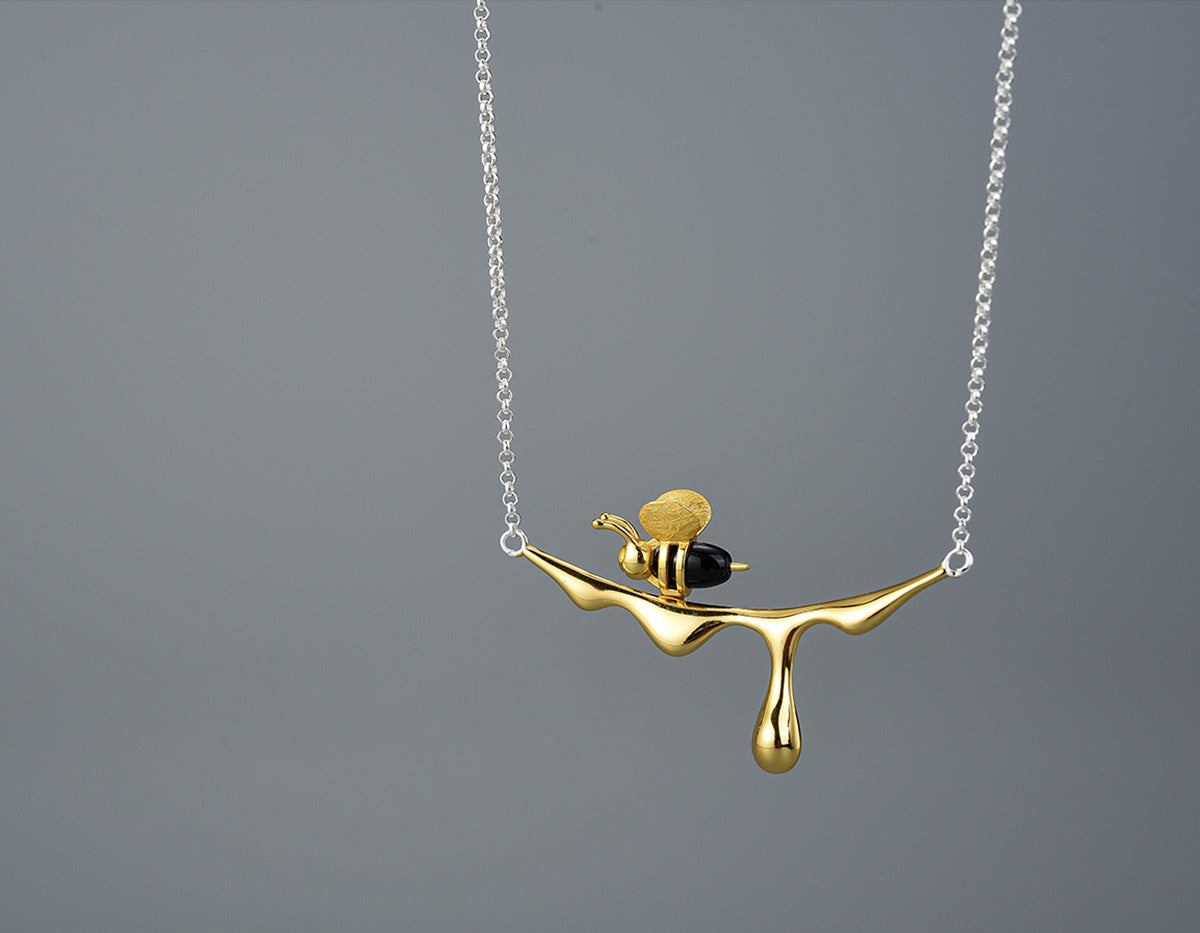 MELINA - Dripping Honey & Bee Necklace