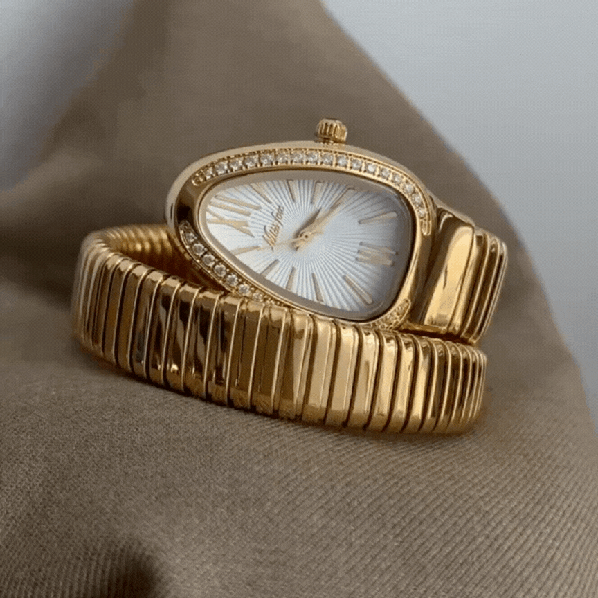 Golden Serpenti Bracelet Watch – Diamond-Accented White Dial & Flexible Band