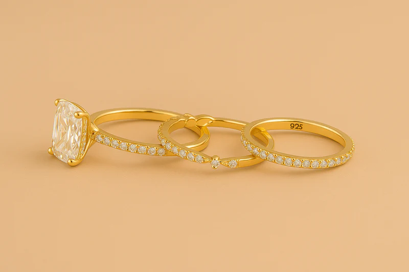 Jaily 3-Piece Wedding Ring Set in 18K Gold Elegance