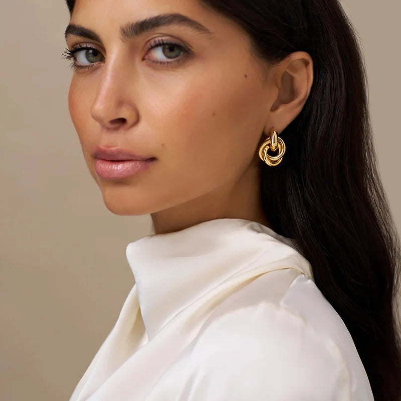 Interlocking Hoop Earrings in Radiant 14K Gold Harmony