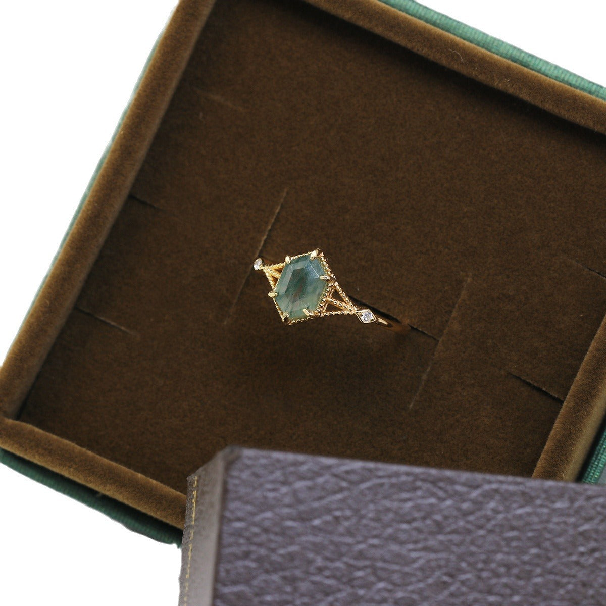 Elegant ring with natural green moss agate