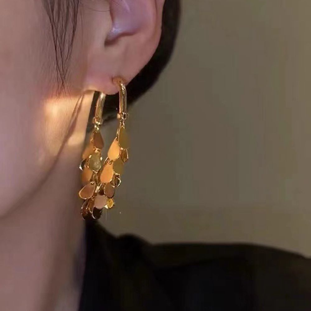 Sequin earrings with tassels