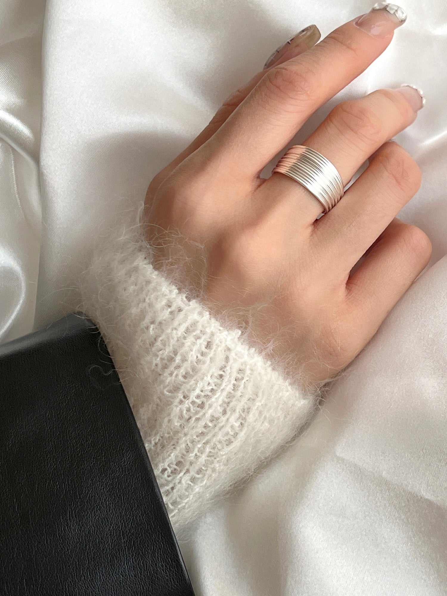 Multilayered line sterling silver ring