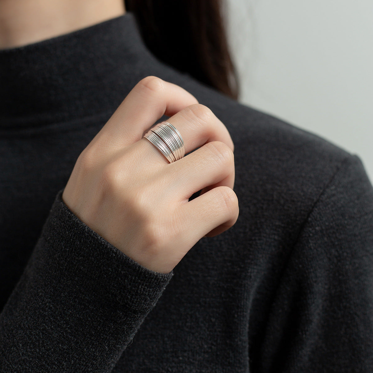Multilayered line sterling silver ring