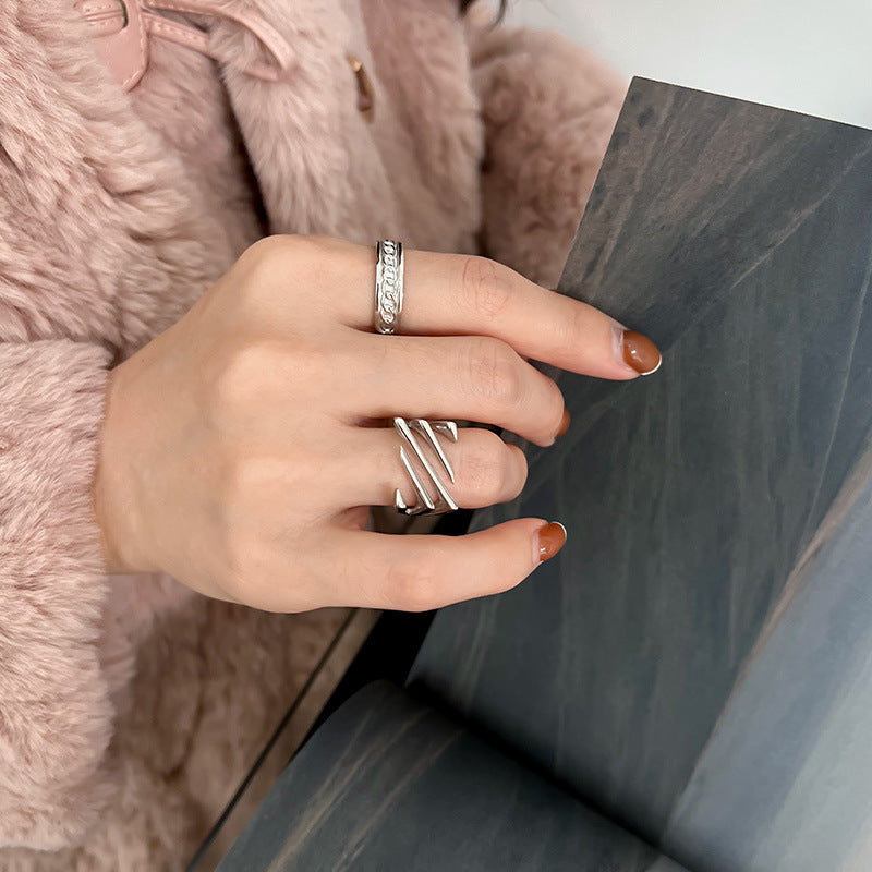 Layered twill ring