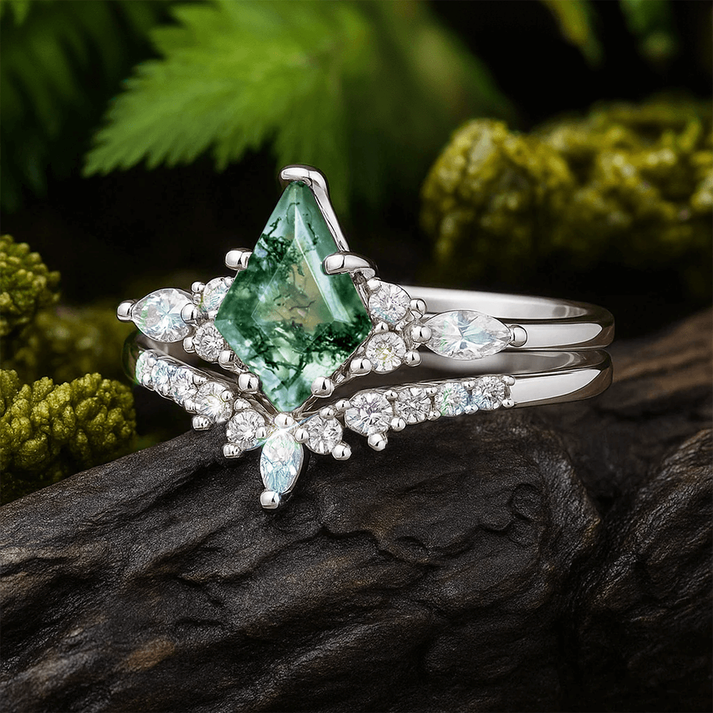 Green moss agate ring in sterling silver