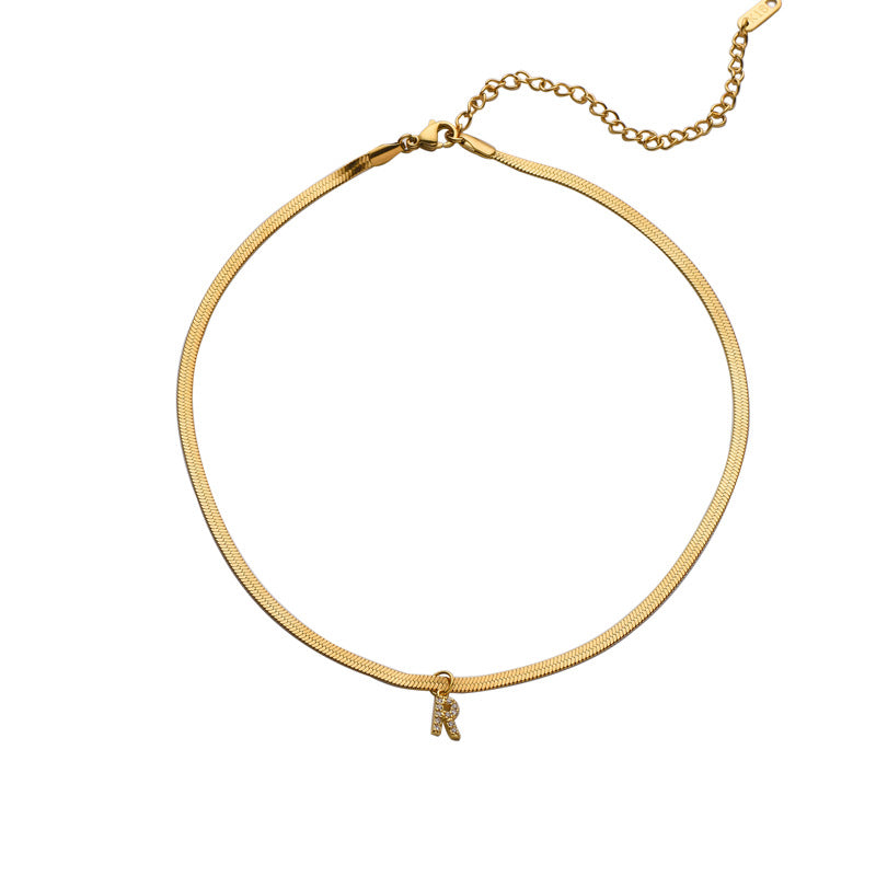 Necklace with French-style letters