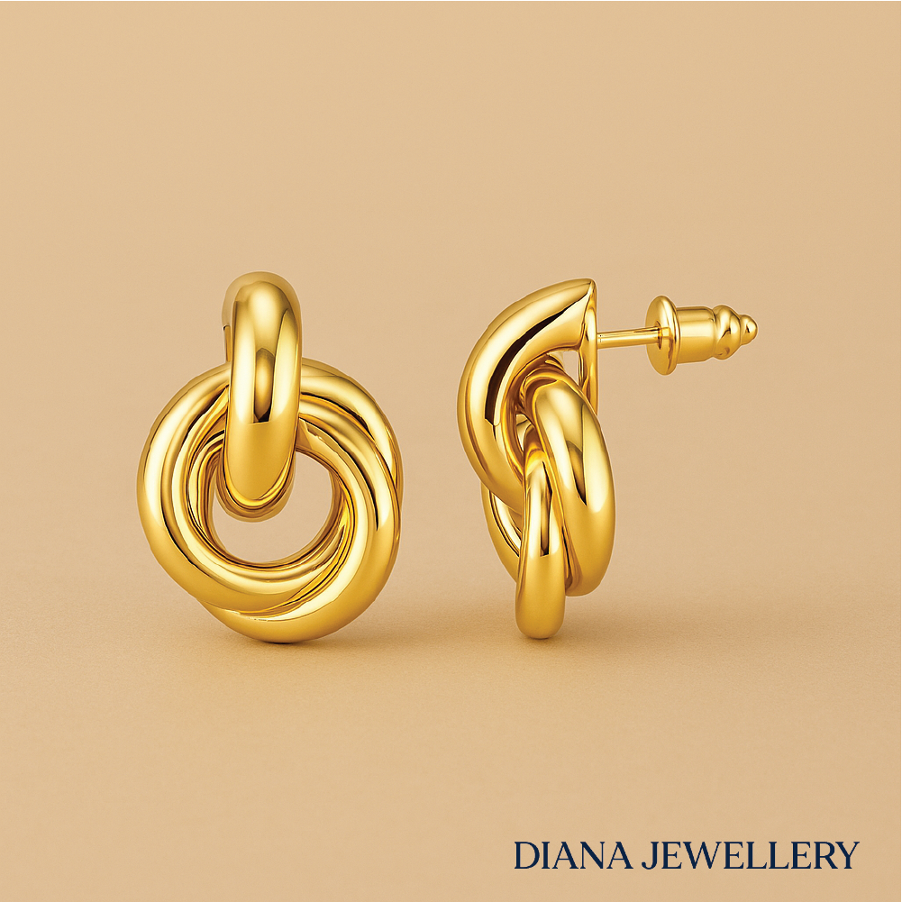Interlocking Hoop Earrings in 14k Gold