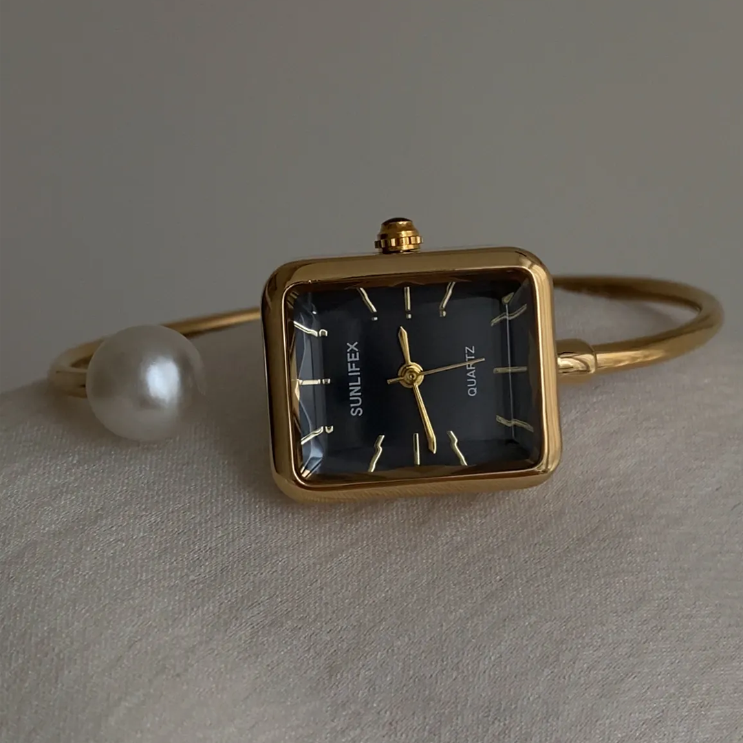 Noir Pearl – Elegant Black & Gold Timepiece with Pearl Detailing