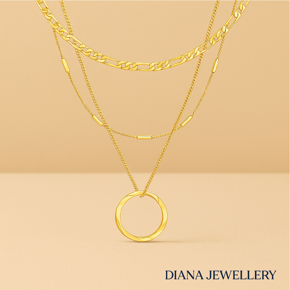 Triple Row Open Circle Necklace in 18k Gold