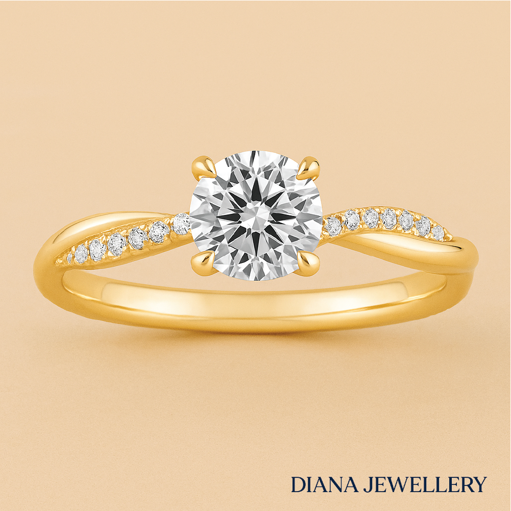 The Le Jane Ring in 18k Gold