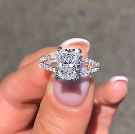 Serena Diamond Solitaire Ring