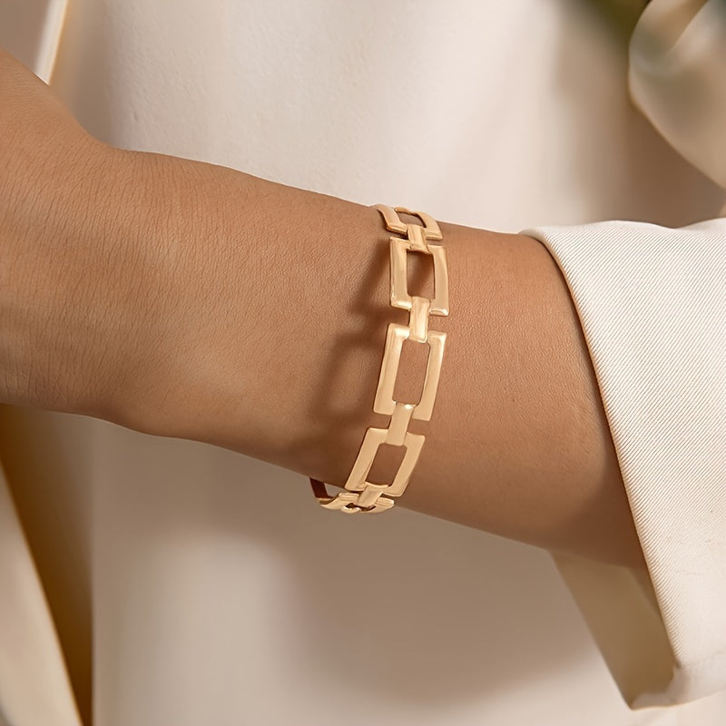 Hollow Gold Bracelet and Versatile Square Bangle