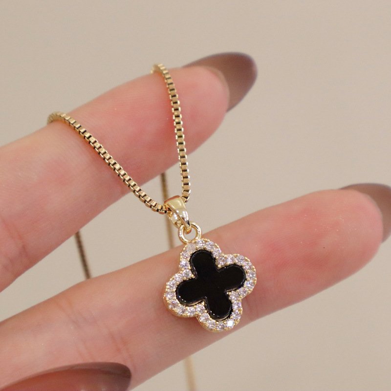 Gold plated inlaid four-leaf clover necklace