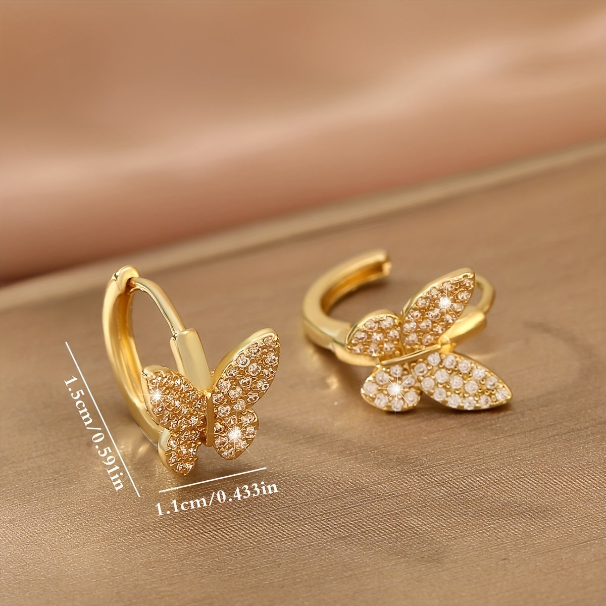 Luxury Butterfly Hoop Earrings – Sparkling Gold