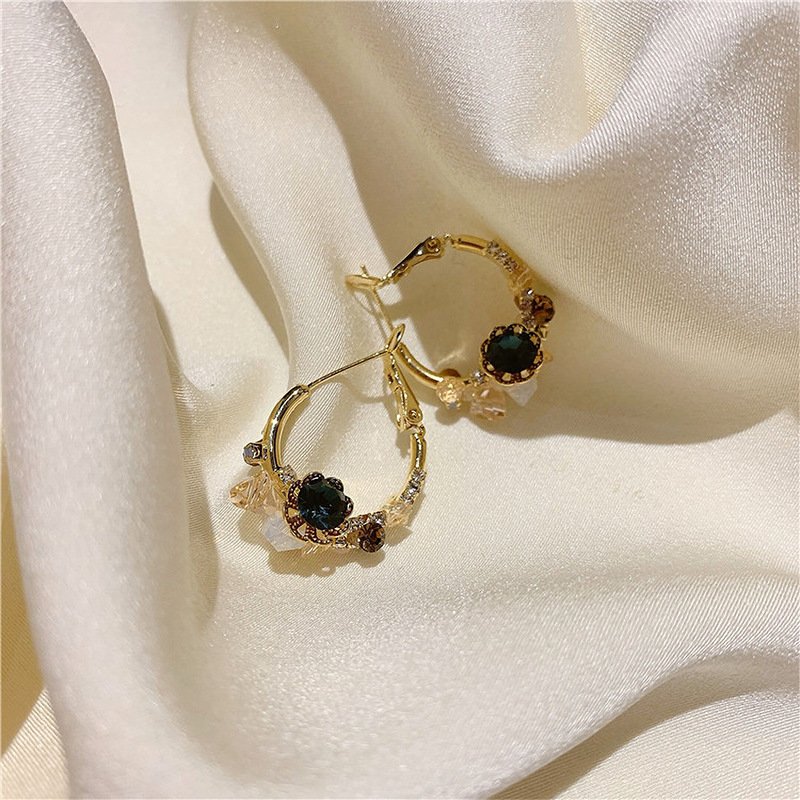 Gold-plated Vintage Bloom Earrings