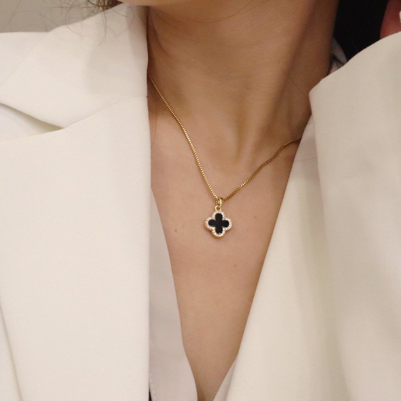 Gold plated inlaid four-leaf clover necklace