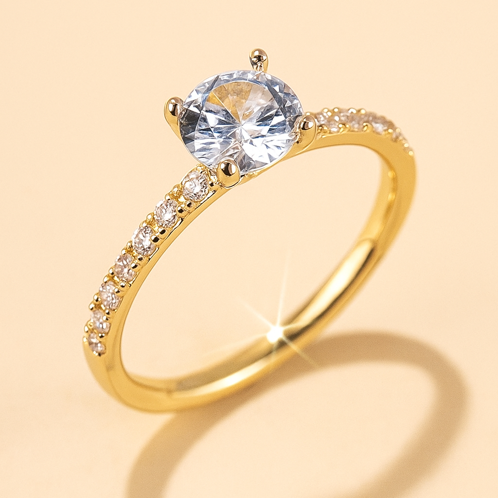 Elegant Minimalist Four-Claw Zirconia Engagement