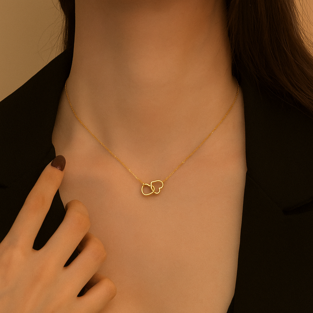 Intertwined Hearts Necklace – Boho Vintage Love Pendant for Her