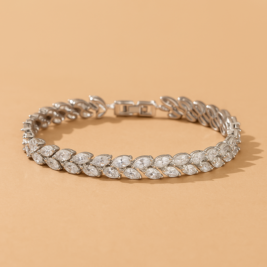 Nemorina Foliora | Elegant Bracelet in 18k Rose Gold